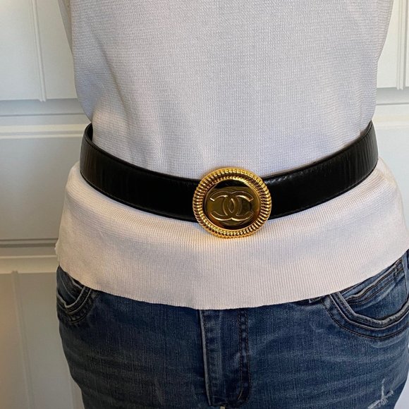 Chanel Gold Tone Large CC Belt Buckle With Black Leather Chanel Belt - Picture 5 of 5